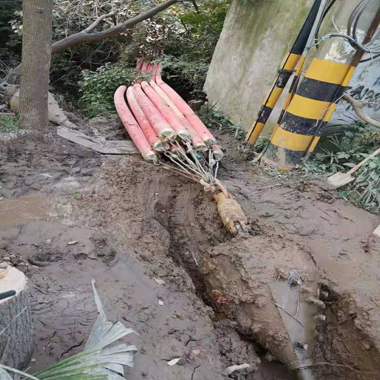 合肥武汉卷帘门拖拉管